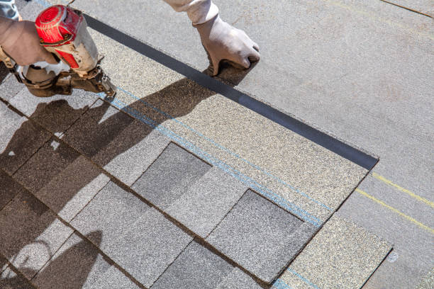 Best Solar Panel Roofing Installation  in Moses Lake North, WA